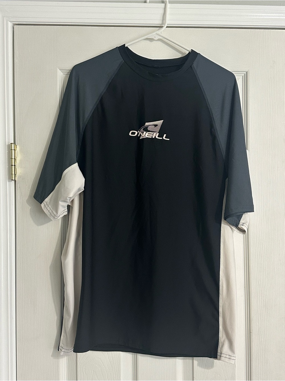 Men’s O’Neill Rash Guard - Picture 1 of 3